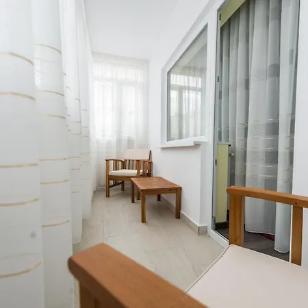 Apartament Carol Davila Pitesti Exterior photo